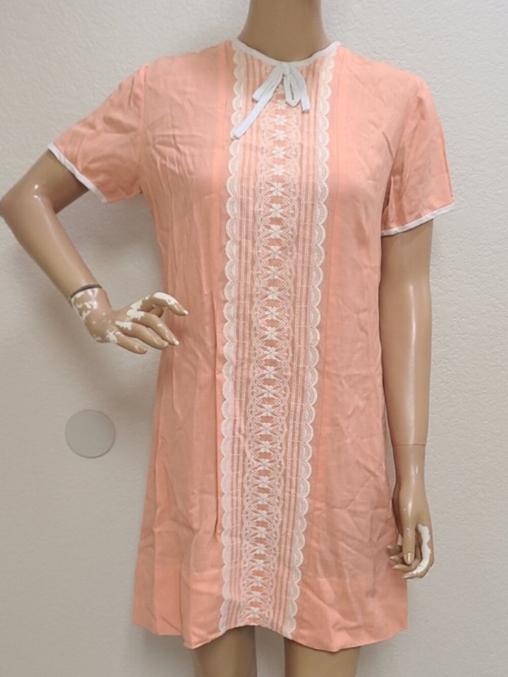 VINTAGE 1960s CAROL BRENT MINI DRESS SHIFT DRESS BABYDOLL LACE DETAIL sz XS/S